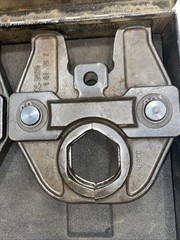 Nibco KSP4 Pair 1 1/2&Prime; 2&Prime; STD Press Jaw &ndash; Used &ndash; Includes Hard Case