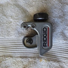 Ridgid No 15 Copper Tube Cutter 3/16&Prime; to 1 1/8&Prime; Screw Feed & Ridgid No.104 Close