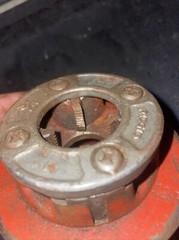 RIDGID 37395 3/4&Prime; NPT RH Alloy Die Head For 12-R Manual Pipe Threader
