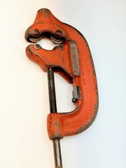 Ridgid No. 44-S Heavy Duty Four Wheel 2-1/2&Prime; to 4&Prime; Pipe Cutter #2