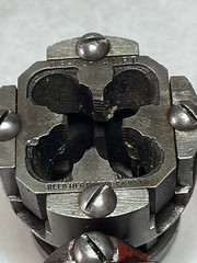 REED MFG CO Pipe Threader Die Ratchet 6-Die Heads&5-Dies 1/4,3/8,1/2NPT,1/2-13NC