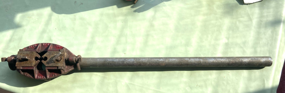 Vintage REED Mfg. Co. Pipe Threader Set No. 2A With Die Set