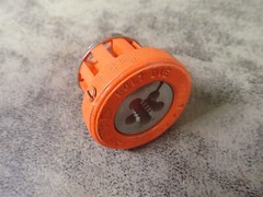 Ridgid 37640 00-RB 5/8&Prime;-11TPI UNC RH Alloy Steel Bolt Threader Die Head (BN52)