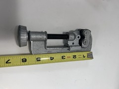Craftsman Crown Logo Pipe Tube Tubing Cutter 1/4-1 1/2&Prime; Model 5528 Made USA Used