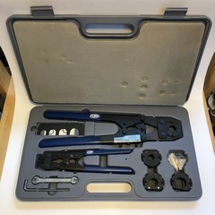 Zurn PEX Multi-Head Crimping Tool Kit w/ Jaws Gauge Wrench (3/8&Prime;-3/4&Prime; Sizes)