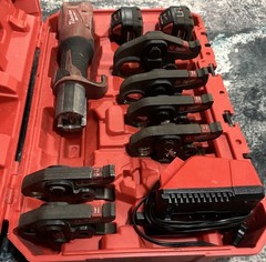 Milwaukee 2922-22 M18 FORCE LOGIC Press Tool W/ One Key w/ 1/2&rdquo; &ndash; 2&rdquo; CTS-V Jaws