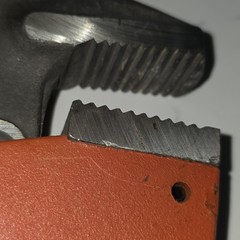 18 Inch End Pipe Wrench Orange Industrial Heavy Duty Made in China