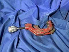 Chicago Specialty Mfg 3719 Tubing Pipe Cutter 3/8 in to 1 5/8 in Vintage USA