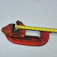 RIDGID USA No. 4-S HEAVY DUTY 2&Prime; &ndash; 4&Prime; Metal Pipe Cutter Cutting Plumber Tool