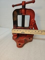 Vintage Pipe Vise Stand Yoke Tools No. B Y 3 THE RIDGE TOOLS ELIRIA Ohio USA