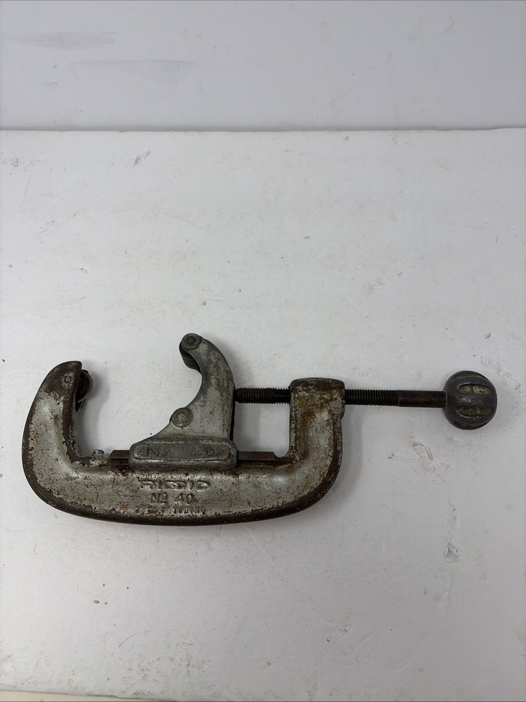 Ridgid No. 40 Tubing Cutter. 2in To 4in Tubing &ndash; Plumbing &ndash; Copper &ndash; Used Workin