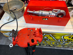 RIDGID 700 T2 PIPE THREADER w/ Heads and Dies Set Pump Gun and Stand BUNDLE