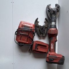 Hilti NUN 54-A Press Tool Kit w/ Battery Charger Jaws for Copper 1/2-1in