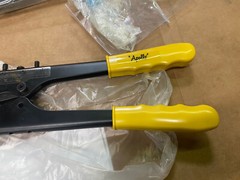 Apollo PEX Crimp Tool Kits 1&rdquo; And 1/2&rdquo;