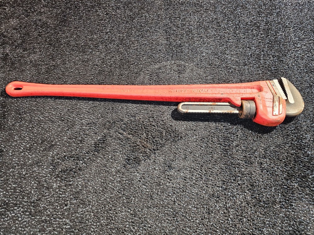 Proto 848HD Heavy-Duty Pipe Wrench, 6 in Opening, 48 in OAL Floating Hook Jaw