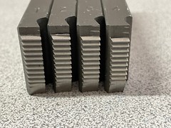 1/2&Prime; &ndash; 3/4&Prime; HSS PIPE THREADING DIES FOR UNIVERSAL &ndash; 811A &ndash; 815A DIE HEADS 47765