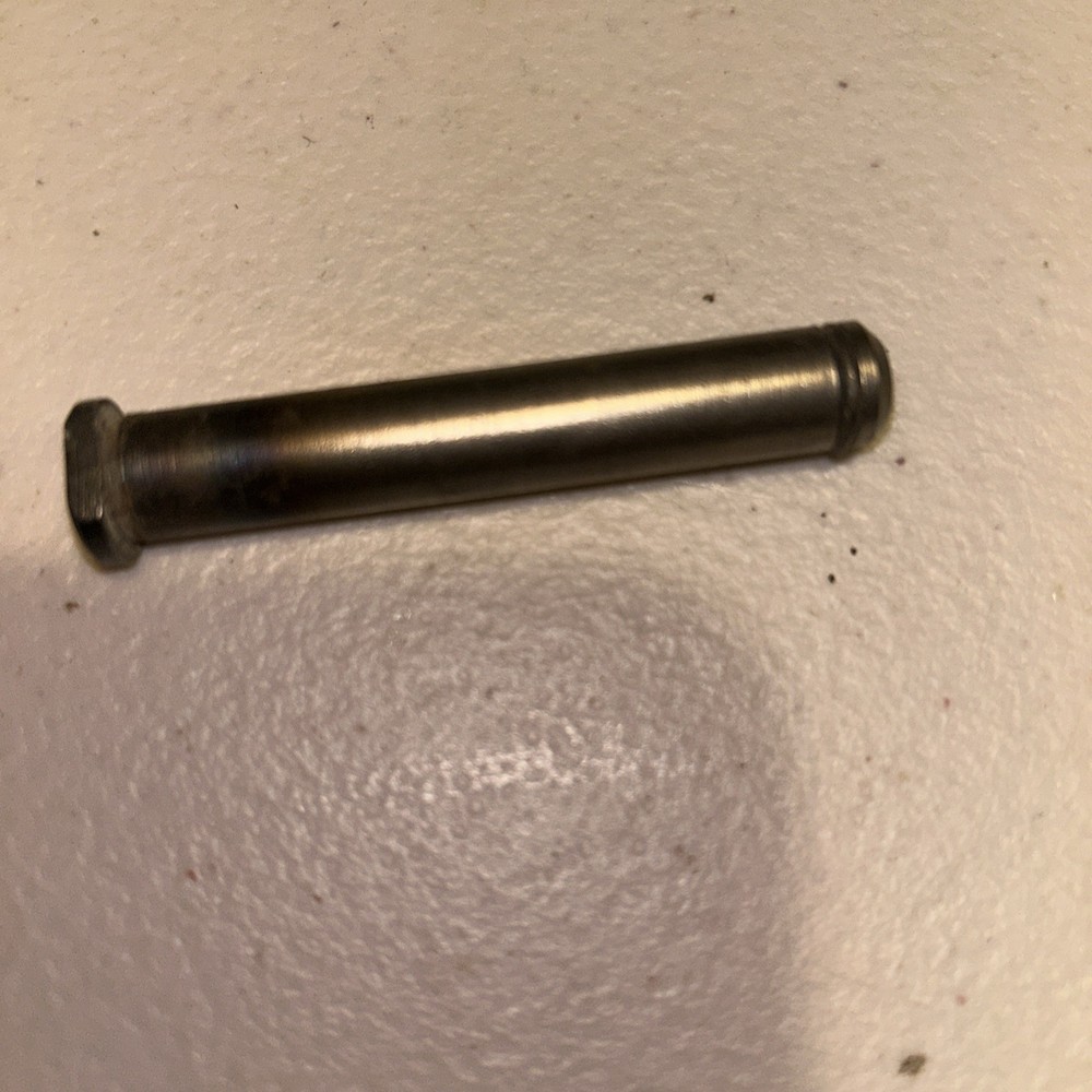 Ridgid 34310 Roller Pin fits RIDGID&reg; 360 Pipe Cutter 300 Threading Machine 15682