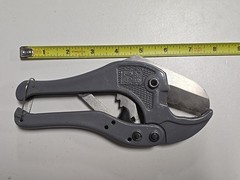HDX Ratcheting PVC Pipe Cutter 1-5/8&Prime;