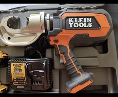 Klein Battery Operated 12 Ton Crimper Kit &ndash; BAT20-12T1651