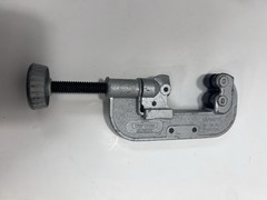 Craftsman Crown Logo Pipe Tube Tubing Cutter 1/4-1 1/2&Prime; Model 5528 Made USA Used