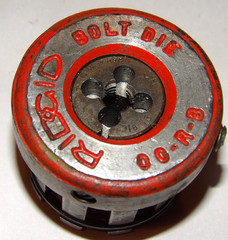 RIDGID 00-R MANUAL PIPE THREADER RATCHET HEAD & 6 DIES! 1, 3/4, 1/2, 3/8, 3/16&Prime;!