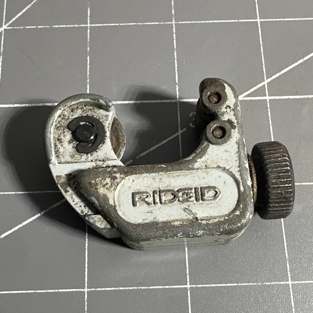 Ridgid 32975 103 Midget Tubing Cutter (1/8&Prime; &ndash; 5/8&Prime;)