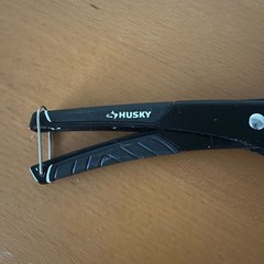 Husky Ratchet Pipe Cutter 1/2 in to 1-1/4 in Model/MPN 1000 003 915