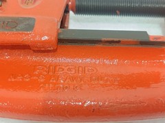 RIDGID 32830 MODEL 3-S MANUAL PIPE CUTTER &ndash; 1&Prime; TO 3&Prime; HEAVY DUTY MADE IN USA