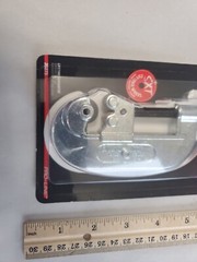 Superior Tool 35275 Aluminum Black/Silver Pipe Cutter 1/8 to 1-1/8 Dia. in.