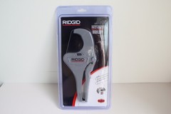 Ridgid RC-2375 1/8&Prime; &ndash; 2 3/8&Prime; Ratcheting Plastic Pipe and Tubing Cutter 30088