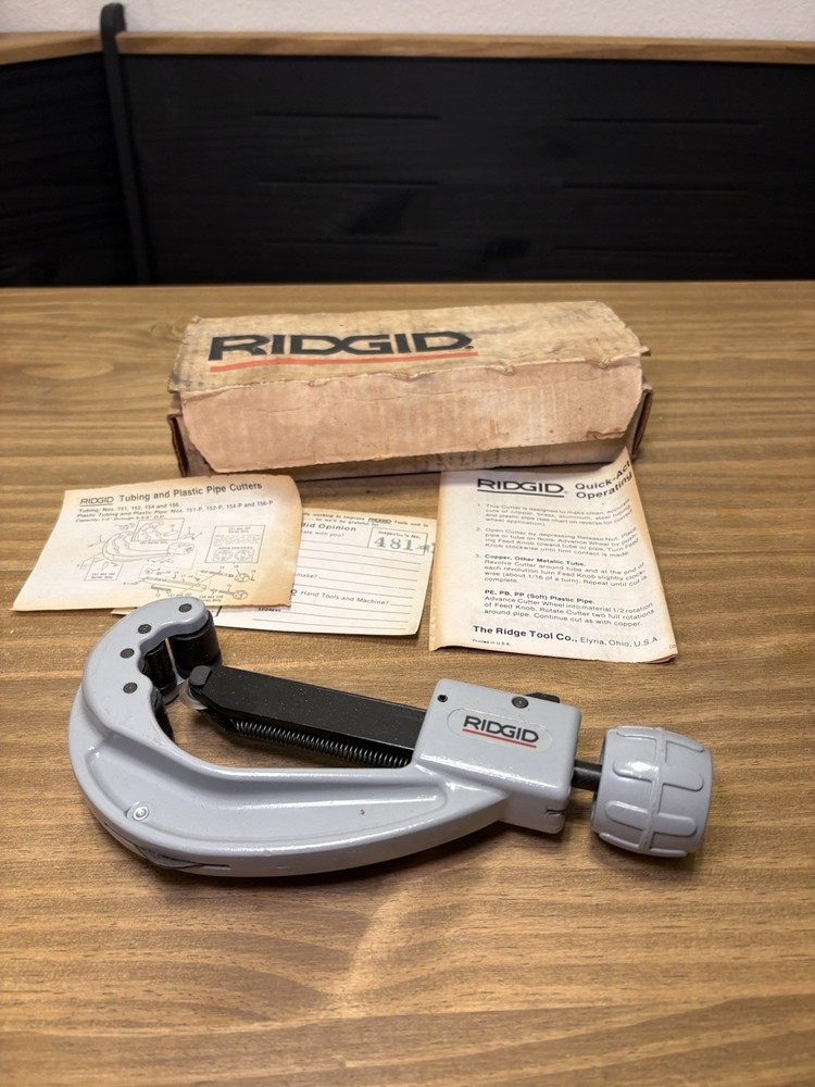 RIDGID 152 Tubing Pipe Cutter 1/4&rdquo;&ndash;2-5/8&rdquo; Cat No. 31642 w/ Box & Manuals USA