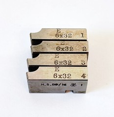VARGUS 6-32 UNC Thread Chaser Die Set HSS Geometric 9/16 D Hook 10 Chamfer 33