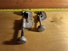 CRAFTSMAN Pipe and Tubing Cutter 1/8&rdquo; To 1&rdquo; & 1/4&rdquo; To 1-1/2&rdquo;. 9-5533 & 9-5528