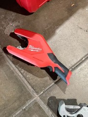 Milwaukee 2479-20 M12 Brushless 1-1/4&Prime; &ndash; 2&Prime; Copper Tubing Cutter &ndash; Tool Only
