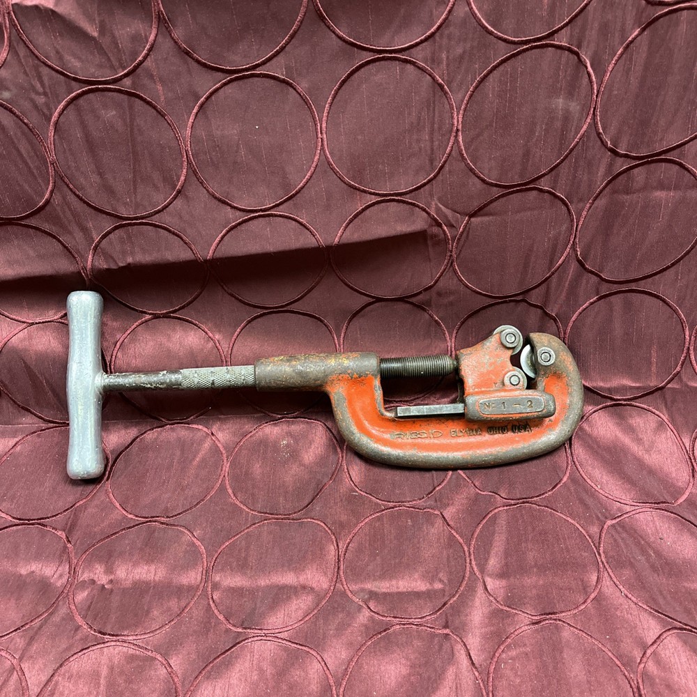 RIGID 2A Heavy Duty No. 1-2 Pipe Cutter Tool 1/8 in To 2&rdquo; (LOOK)
