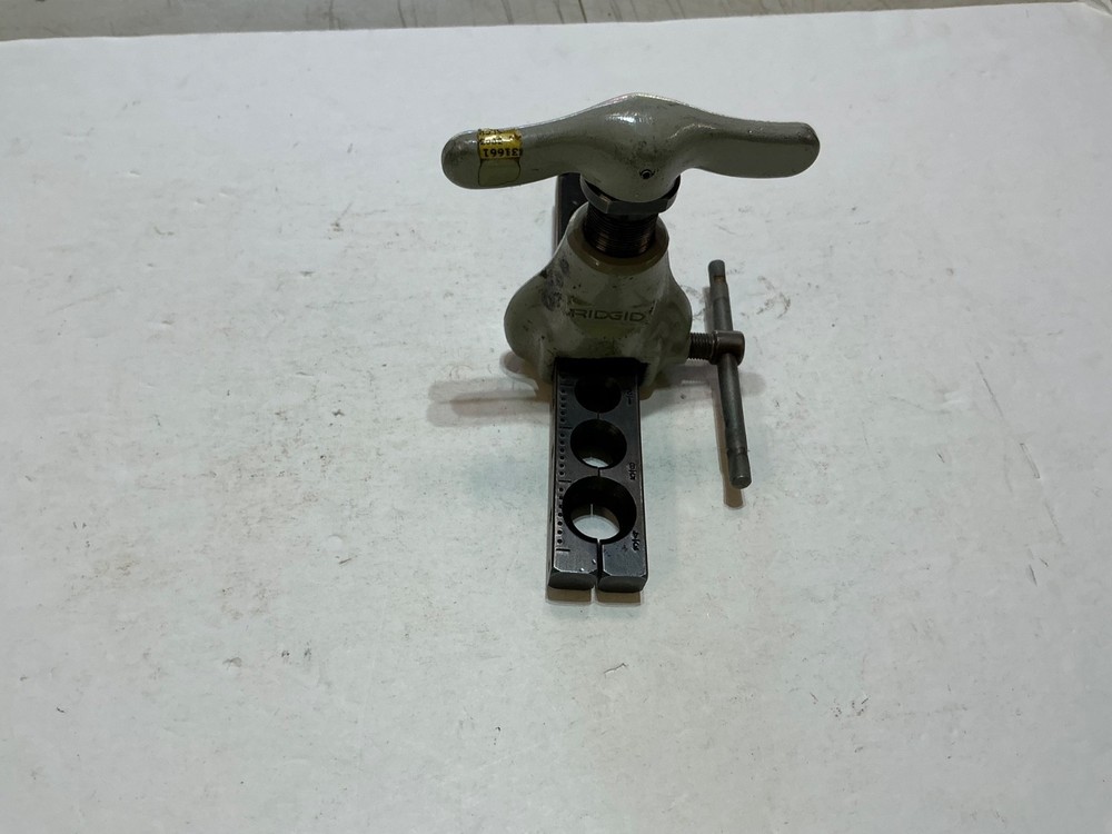 Ridgid 458 Flaring Tool 45 Degree 1/8&Prime;- 3/4&Prime;