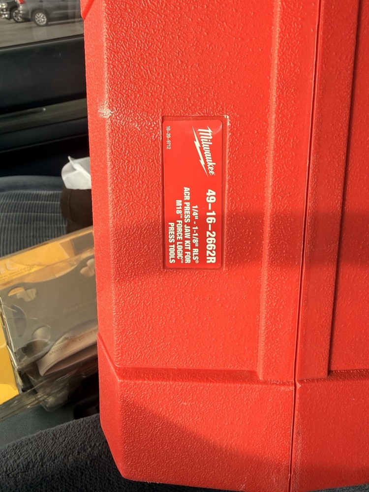 Milwaukee 49-16-2656R 7/8&Prime; RLS ACR Press Jaw for M18 Force Logic Press Tools