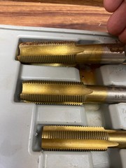 MISSING ONE TOOL w WEAR CARBON STEEL TAP AND ROUND DIE SETS FRACTIONAL 431-20045