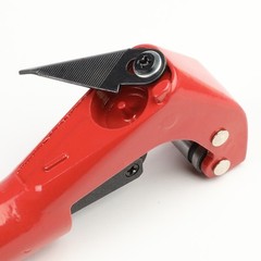 1/8 &ndash; 1-1/8 in. Heavy Duty Retractable Fold-away Slide Lock Tubing Pipe Cutter
