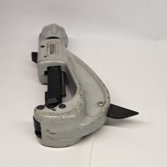 Ridgid Tools Pipe Cutter Model 151, 1/4 Inch To 1 5/8 Inch, Ridgid Pipe Cutter