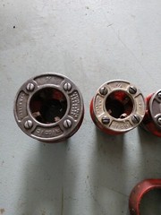 Ridgid 00-R Ratcheting Pipe Threading Tool W/6 Dies 1/8&Prime; 1/4&rdquo; 3/8&Prime; 1/2&rdquo; 3/4&rdquo; 1&Prime;