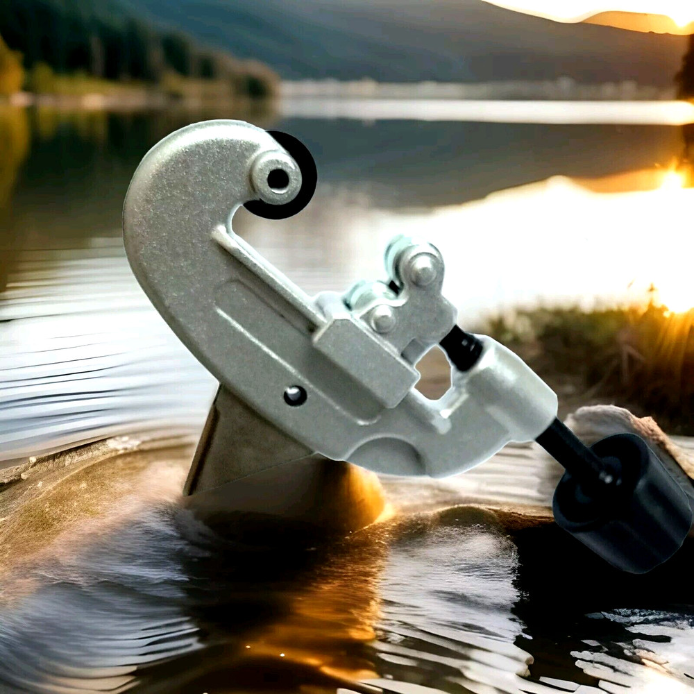 PITTSBURGH&nbsp;Tubing Cutter.1/8&Prime; To 1-1/8&Prime; High Carbon Steel Blade