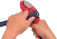 MCC VC-42ED VC-0342 PVC Pipe Cutter Quick Clean Cut, 42mm Capacity Made in Japan