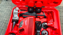 Milwaukee M12 2474-20 ProPEX PEX Expander Kit w/ Batteries Case 372433