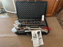 Reed FT2000UNIV Feed Wet Tap Drilling Machine Complete Kit 09165