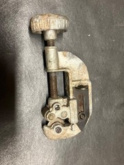 Vintage General Tools No. 120 Tubing Pipe Cutter W/ Reamer Made In The USA &ndash; (i)