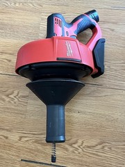 Milwaukee M12 2571-21 Drain Snake Kit 5/16 in x 25 ft Inner Core, 1/8 hp.