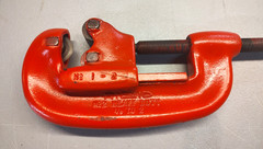 Vintage Ridgid No. 1 &ndash; 2 Heavy Duty 1/8&Prime; to 2&Prime; Inch No. 2 Pipe Cutter Nice!!