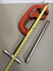 Ridgid 44-S Four Wheel Pipe Cutter 2 1/2&Prime; to 4&Prime; Made in USA Excellent Condition