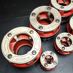 Ridgid 12-R Pipe Threader &ndash; 6 Die &ndash; Head Set 12R Threading Dies &ndash; 3/8&Prime; &ndash; 2&Prime;